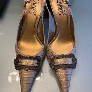 Carlos Women Pump Size 5.5 Brand New